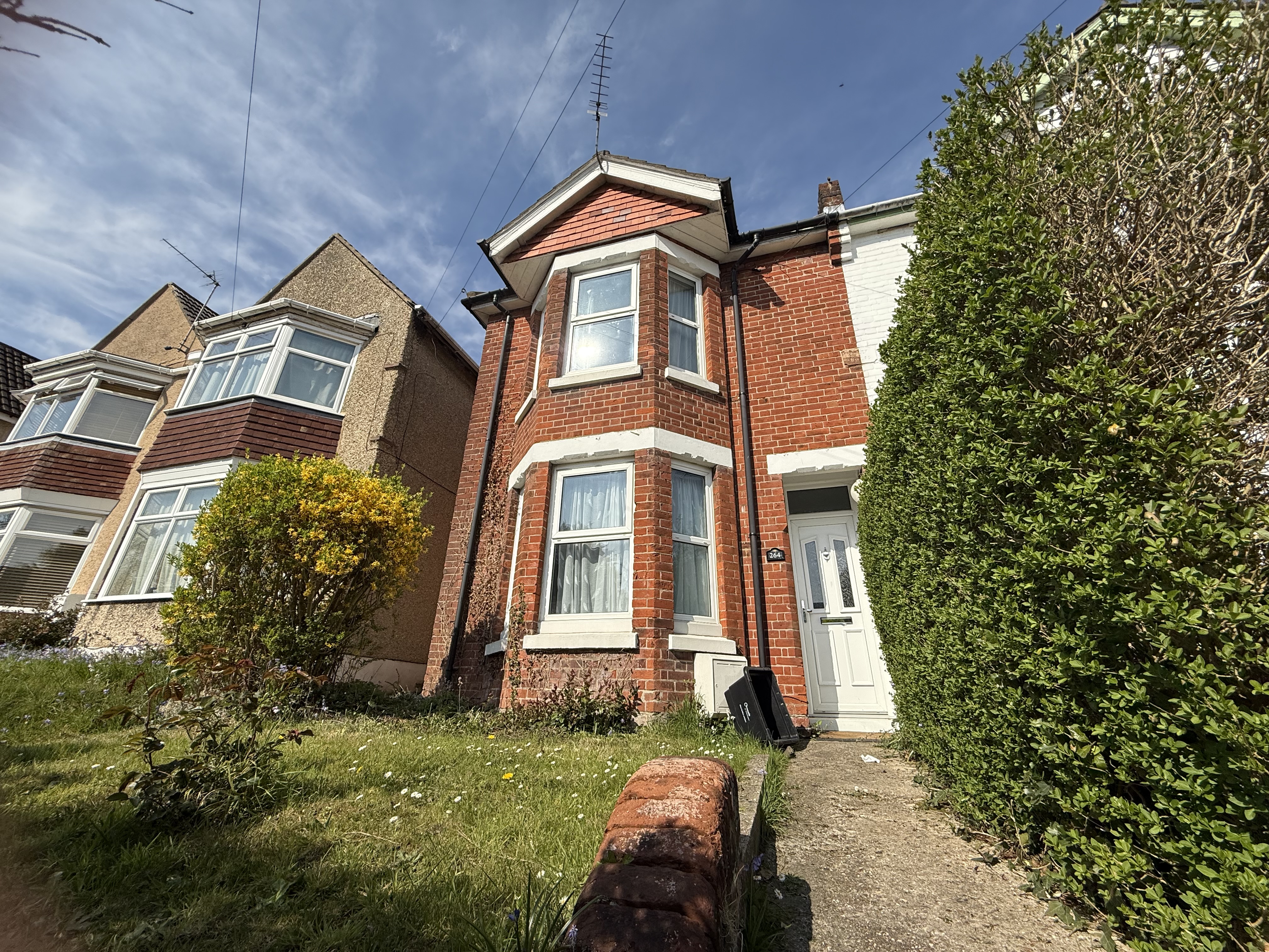 4 bed Semi-Detached for rent in Southampton. From Tenant Link