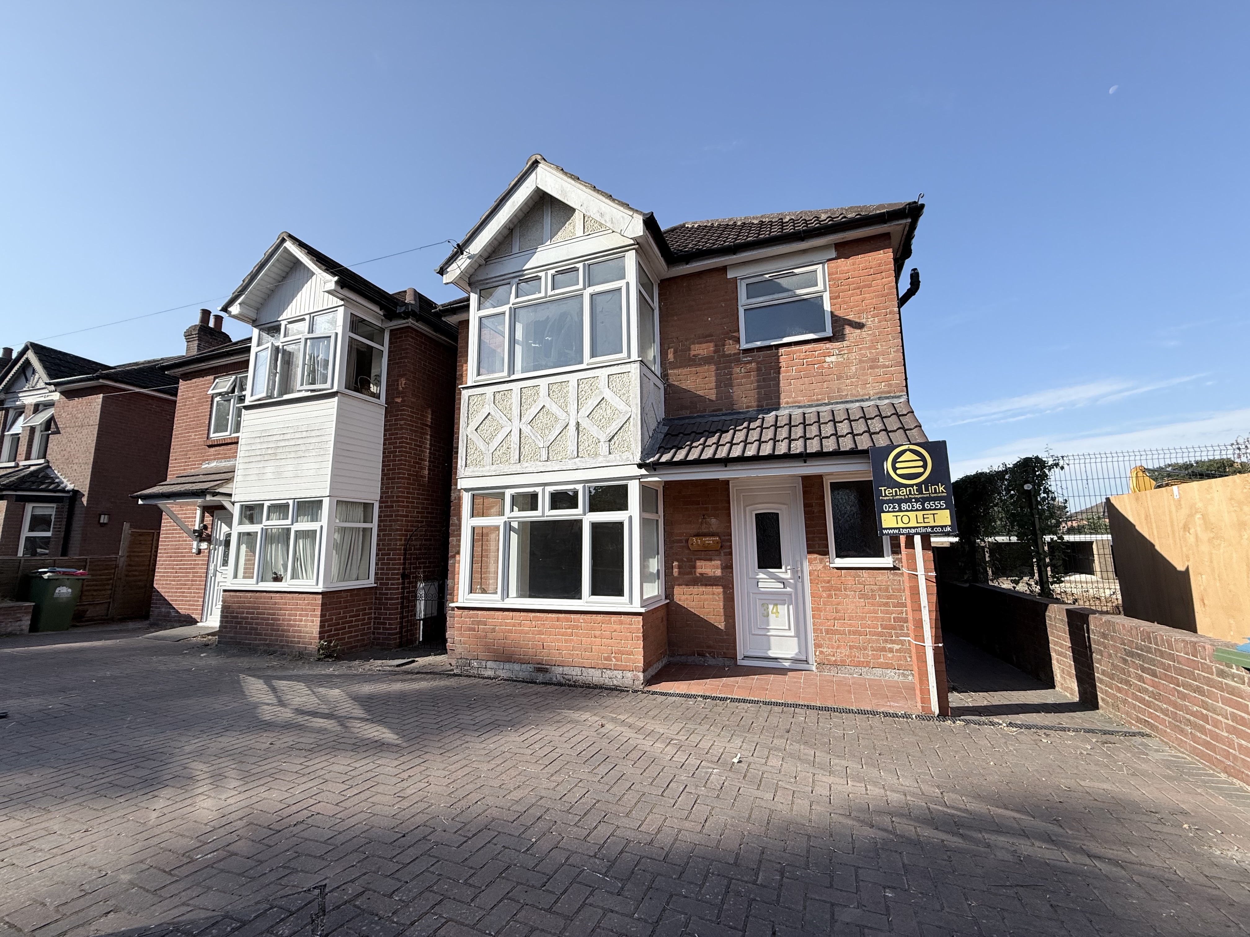 4 bed House for rent in Old Netley. From Tenant Link