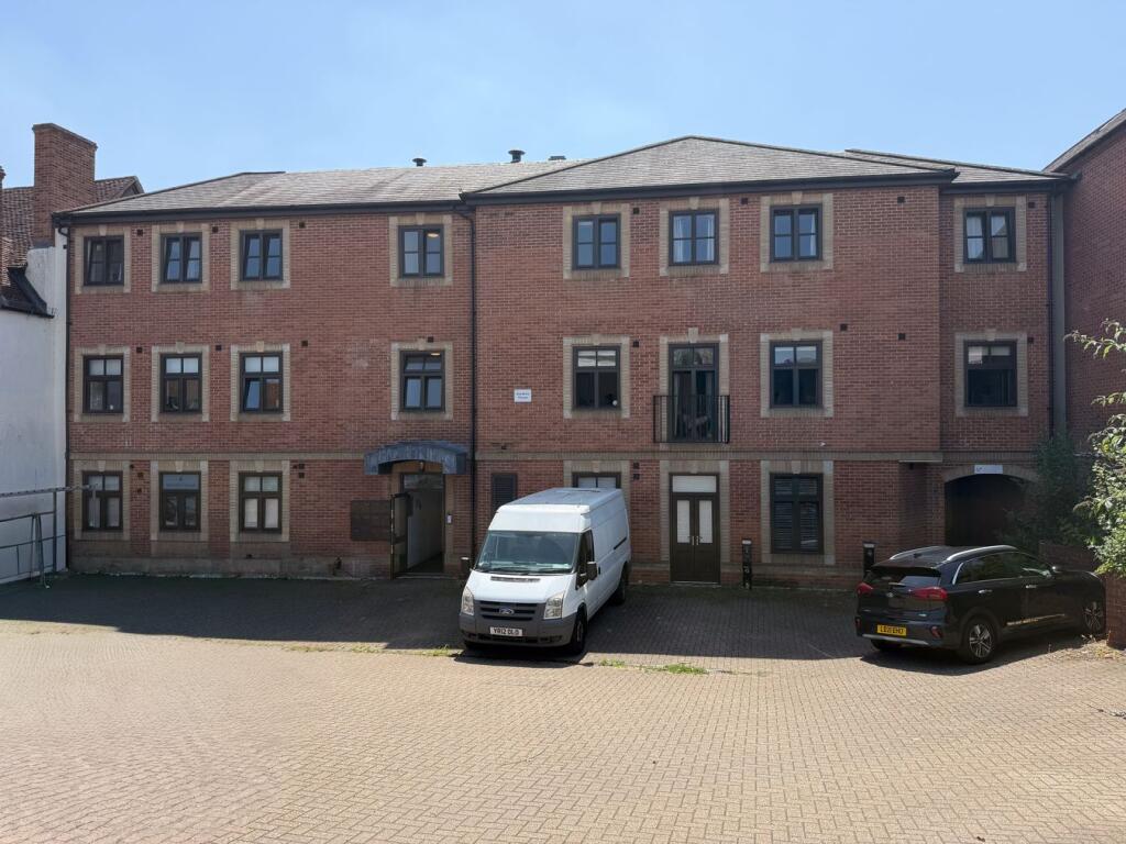 1 bed Apartment for rent in Newbury. From Cricketts Of Berkshire - Newbury