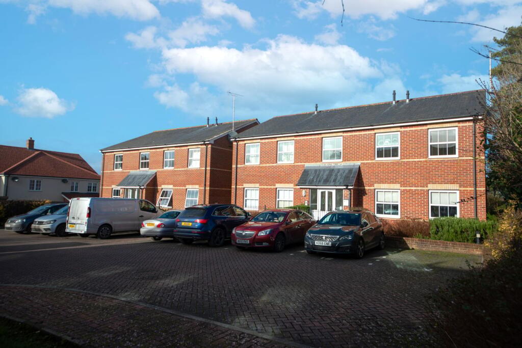 2 bed Apartment for rent in Whitchurch. From Cricketts Of Berkshire - Newbury