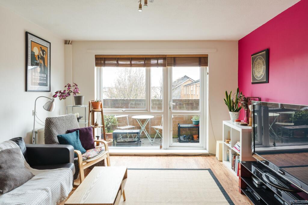 2 bed 1st Floor Flat for rent in Hackney. From Easthaus - London