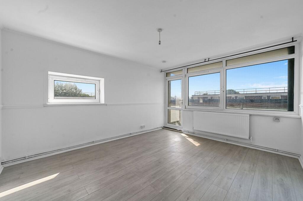 2 bed 1st Floor Flat for rent in Bow. From Easthaus - London