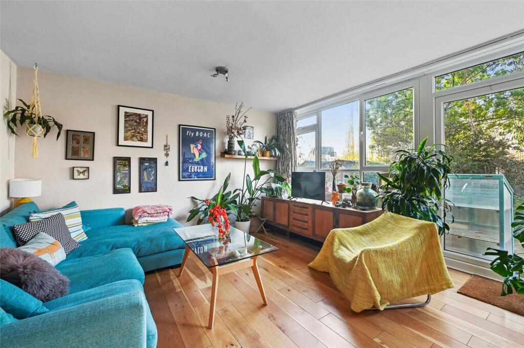 3 bed Annexe for rent in Bethnal Green. From Easthaus - London