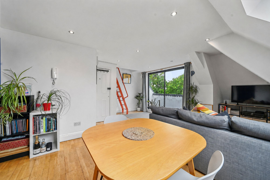1 bed 1st Floor Flat for rent in London. From Easthaus - London