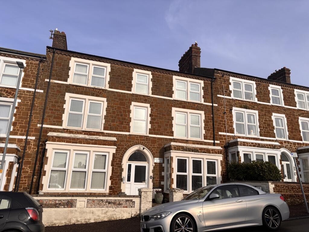 2 bed Apartment for rent in Hunstanton. From Cruso & Wilkin - Hunstanton