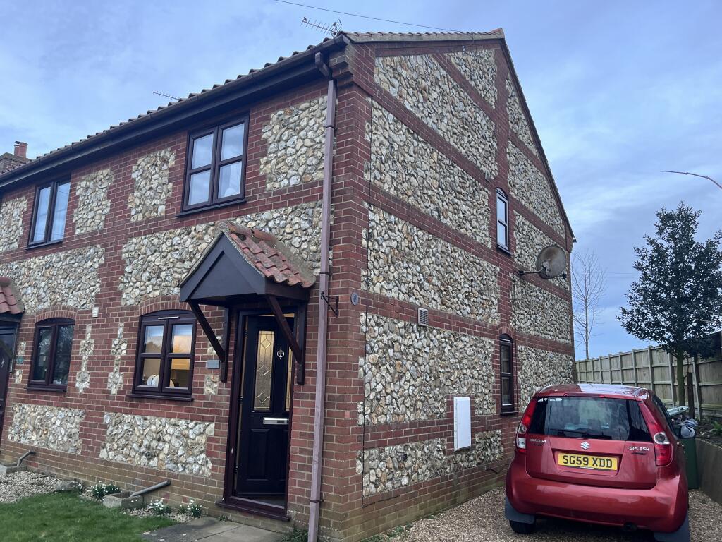 3 bed End of Terrace for rent in Docking. From Cruso & Wilkin - Hunstanton