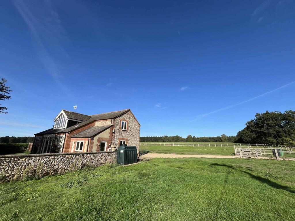 3 bed Barn Conversion for rent in Cockley Cley. From Cruso & Wilkin - Hunstanton 3 bed Barn Conversion for rent in Cockley Cley. From Cruso & Wilkin - Hunstanton