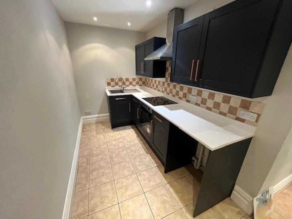 2 bed Apartment for rent in Preston. From Easthams & Co - Fulwood