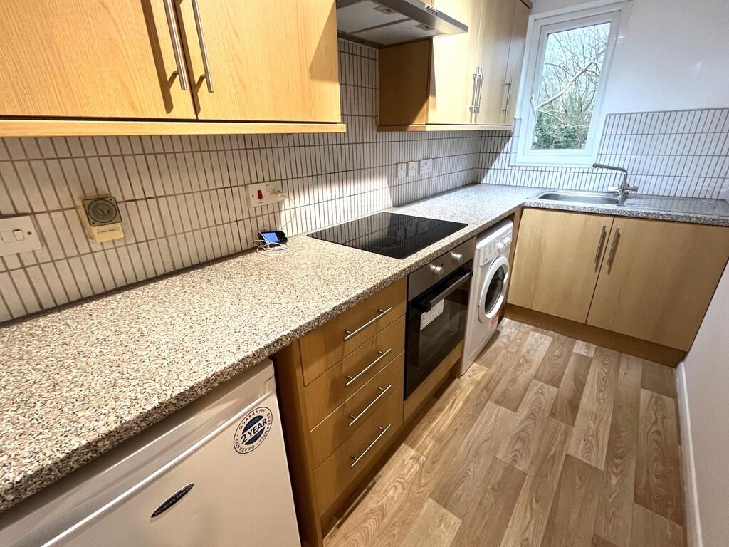 2 bed Apartment for rent in Preston. From Easthams & Co - Fulwood 2 bed Apartment for rent in Preston. From Easthams & Co - Fulwood