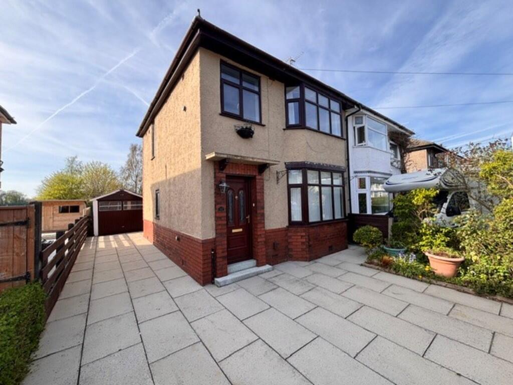 3 bed Semi Detached for rent in Lower Penwortham. From Easthams & Co - Fulwood