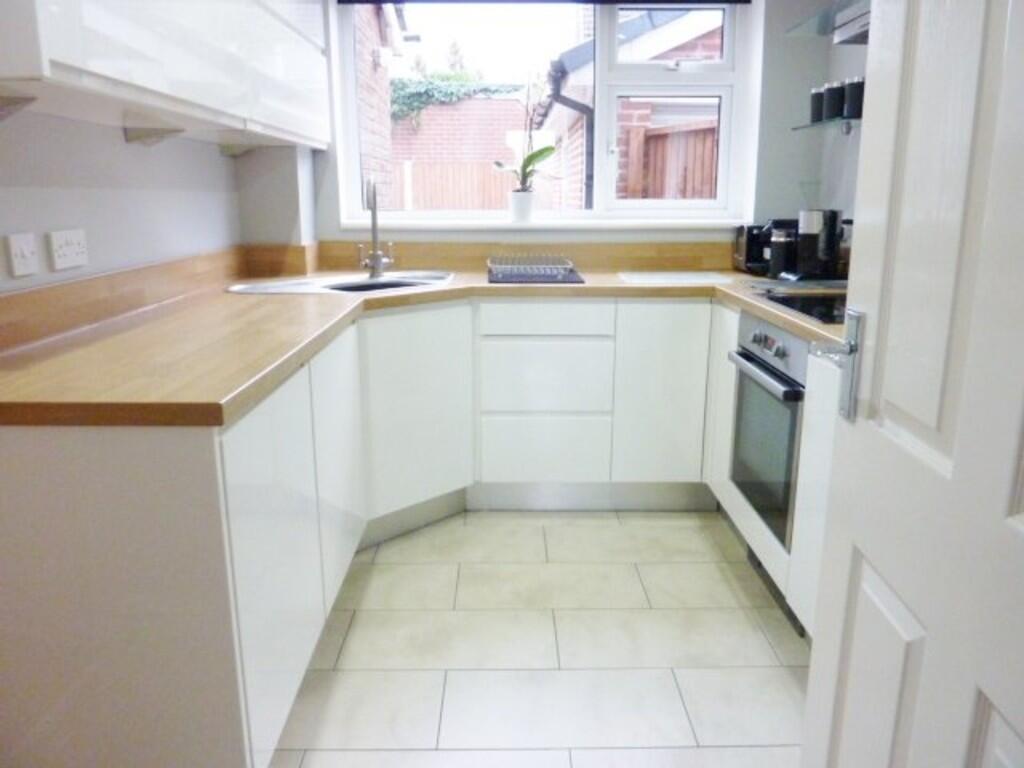 3 bed Semi Detached for rent in Hoghton. From Easthams & Co - Fulwood 3 bed Semi Detached for rent in Hoghton. From Easthams & Co - Fulwood