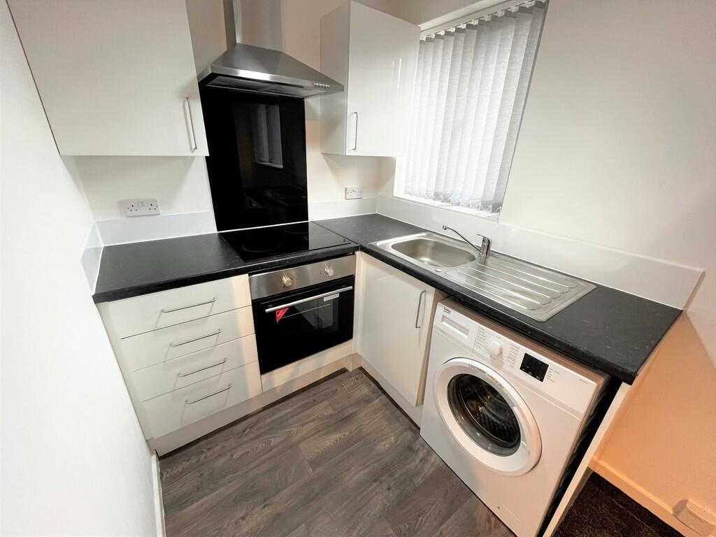 1 bed Apartment for rent in Preston. From Easthams & Co - Fulwood