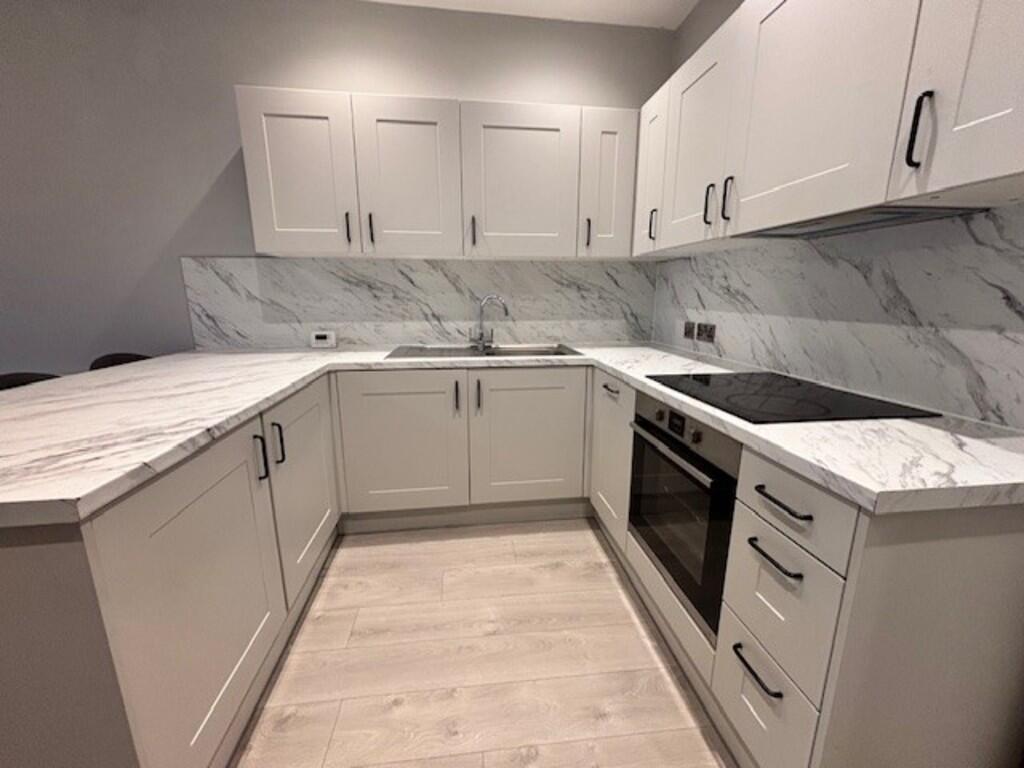 2 bed Apartment for rent in Preston. From Easthams & Co - Fulwood 2 bed Apartment for rent in Preston. From Easthams & Co - Fulwood