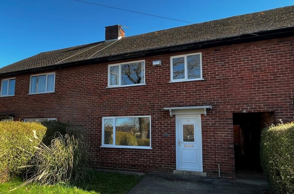 3 bed Semi Detached for rent in Kingsfold. From Easthams & Co - Fulwood 3 bed Semi Detached for rent in Kingsfold. From Easthams & Co - Fulwood