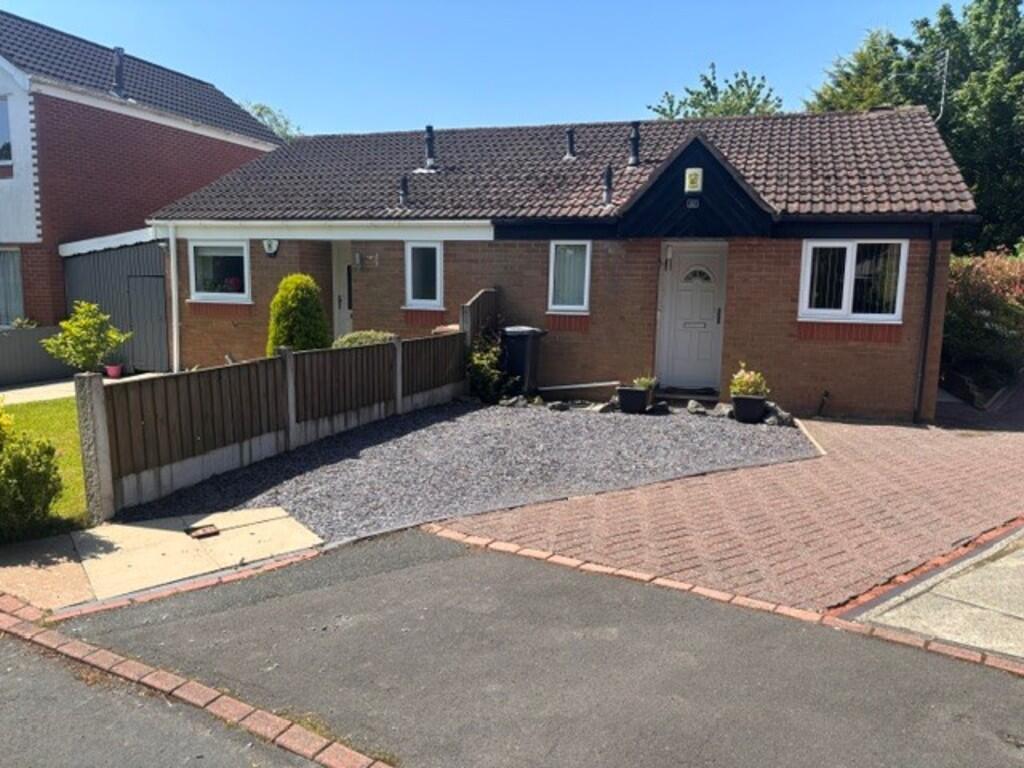 1 bed Semi-detached bungalow for rent in Fulwood. From Easthams & Co - Fulwood