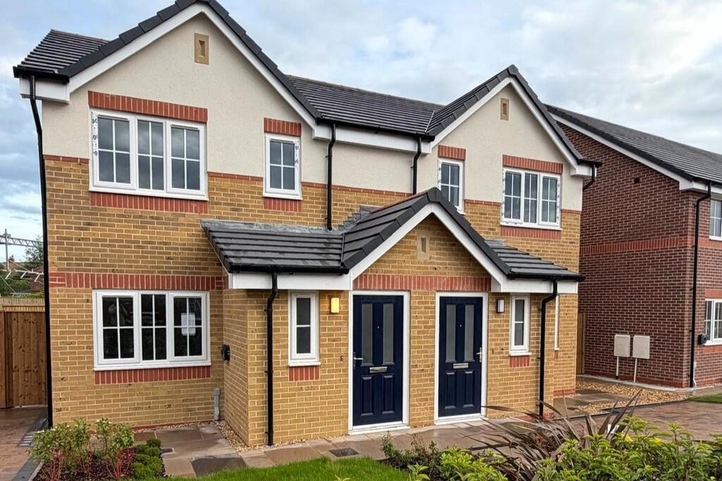 3 bed Semi Detached for rent in Poulton-le-Fylde. From Easthams & Co - Fulwood