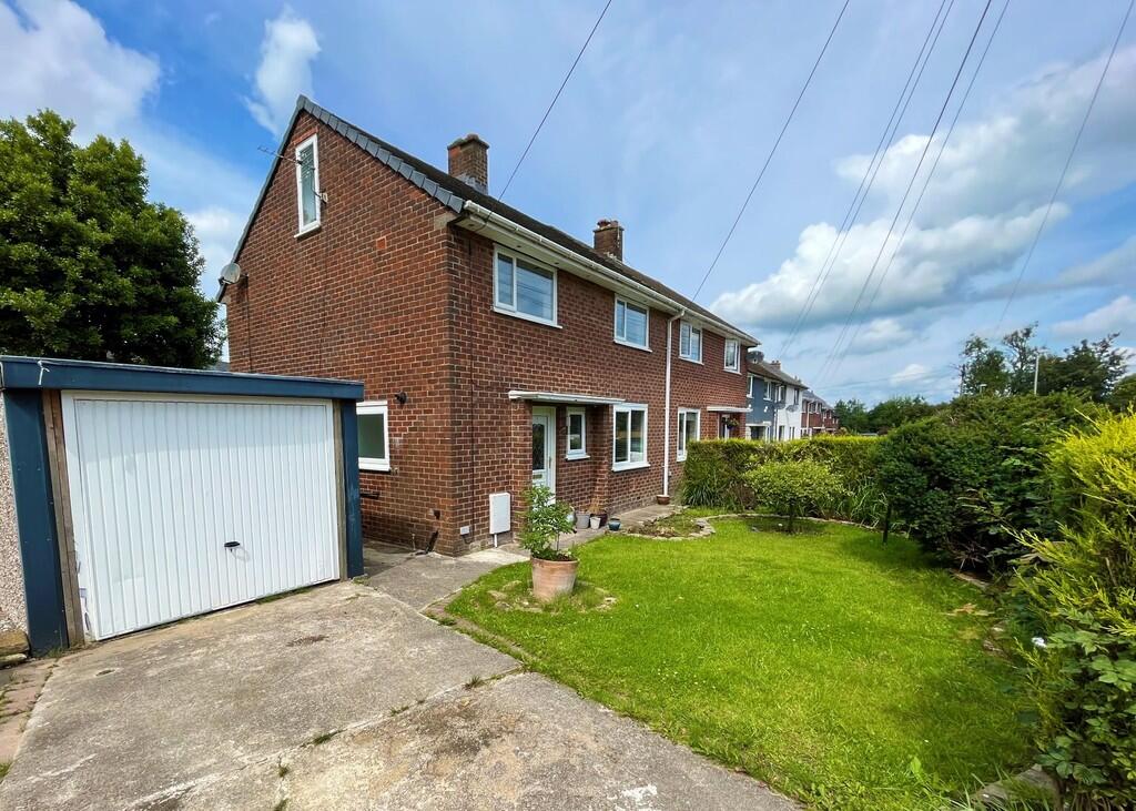 3 bed Semi Detached for rent in Nab's Head. From Easthams & Co - Fulwood