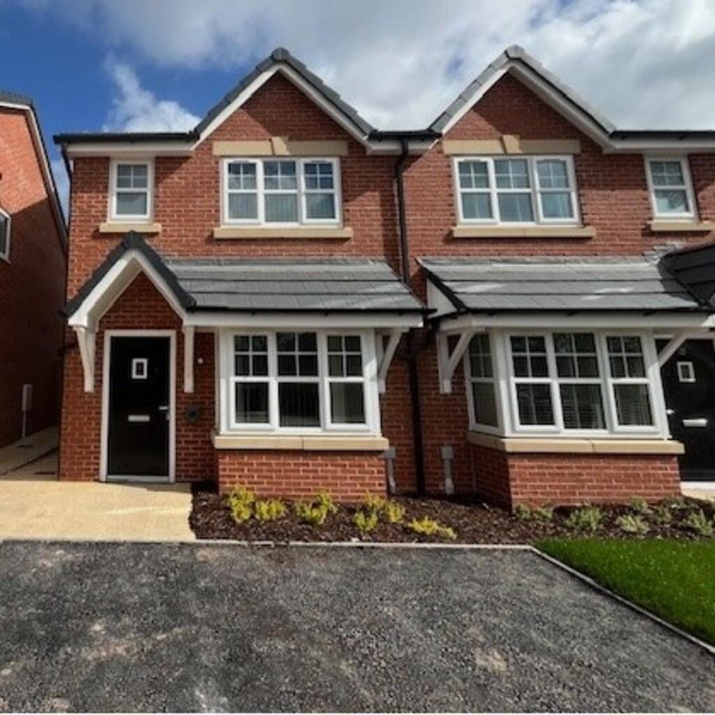 3 bed Semi Detached for rent in Preston. From Easthams & Co - Fulwood 3 bed Semi Detached for rent in Preston. From Easthams & Co - Fulwood