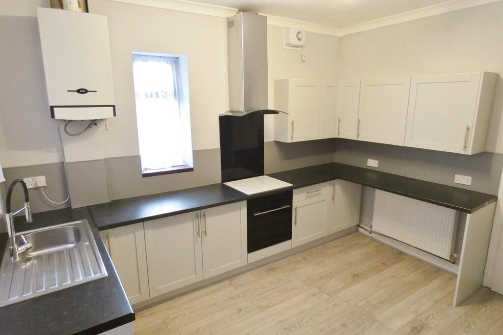 2 bed Semi Detached for rent in Kirkham. From Easthams & Co - Fulwood 2 bed Semi Detached for rent in Kirkham. From Easthams & Co - Fulwood