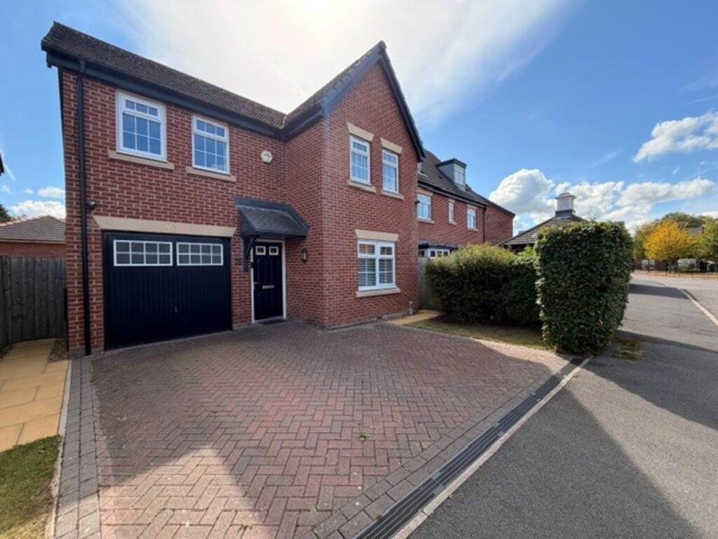 4 bed Detached for rent in Fulwood. From Easthams & Co - Fulwood