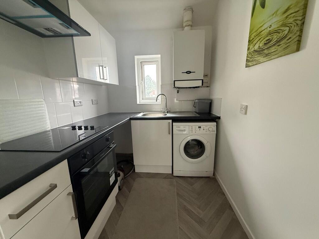 1 bed Apartment for rent in Fulwood. From Easthams & Co - Fulwood