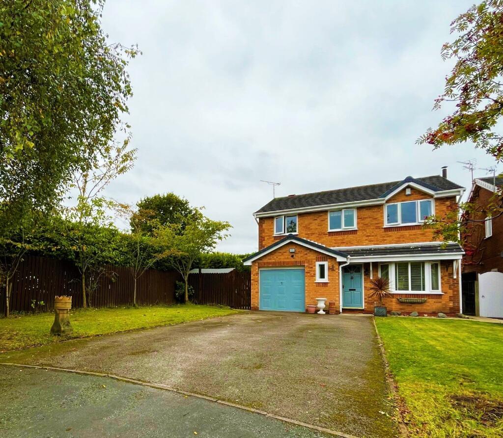 4 bed Detached for rent in Cottam. From Easthams & Co - Fulwood