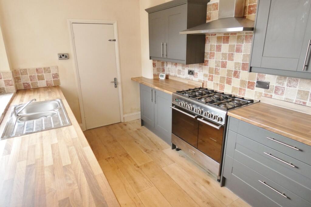 3 bed Mid Terraced House for rent in Fulwood. From Easthams & Co - Fulwood 3 bed Mid Terraced House for rent in Fulwood. From Easthams & Co - Fulwood