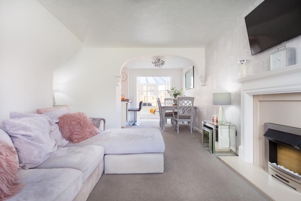 3 bed Semi Detached for rent in Cow Hill. From Easthams & Co - Fulwood