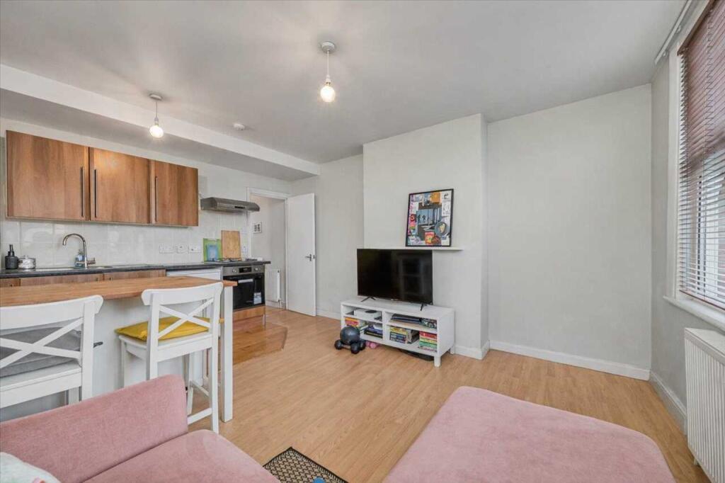 1 bed Apartment for rent in Streatham. From Bramtons - London
