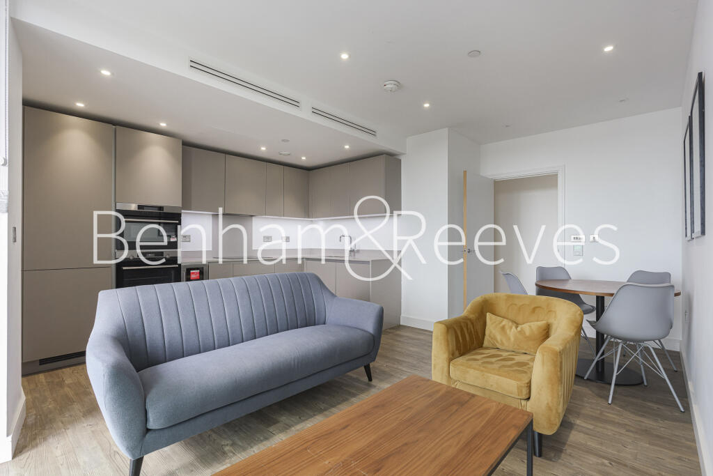 1 bed Apartment for rent in Clapham. From Benham & Reeves- Nine Elms - Nine Elms