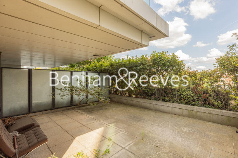 4 bed Studio for rent in Clapham. From Benham & Reeves- Nine Elms - Nine Elms