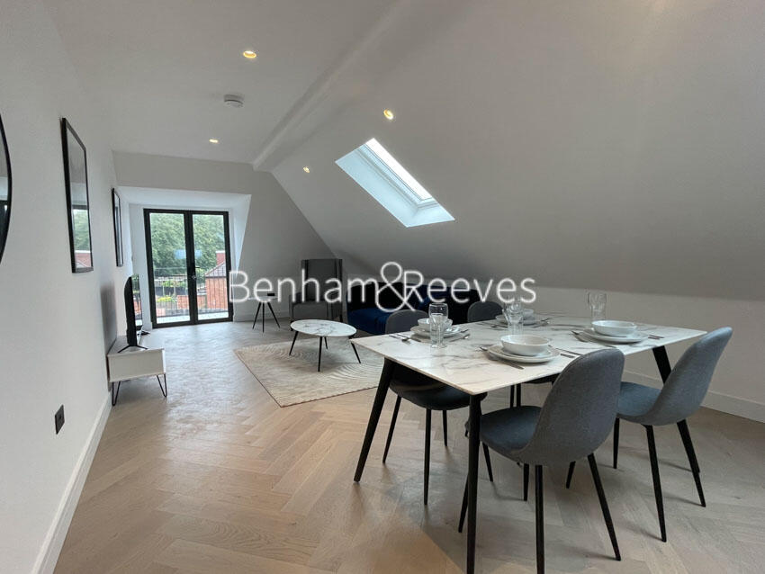 2 bed Flat for rent in London. From Benham and Reeves Residential Lettings