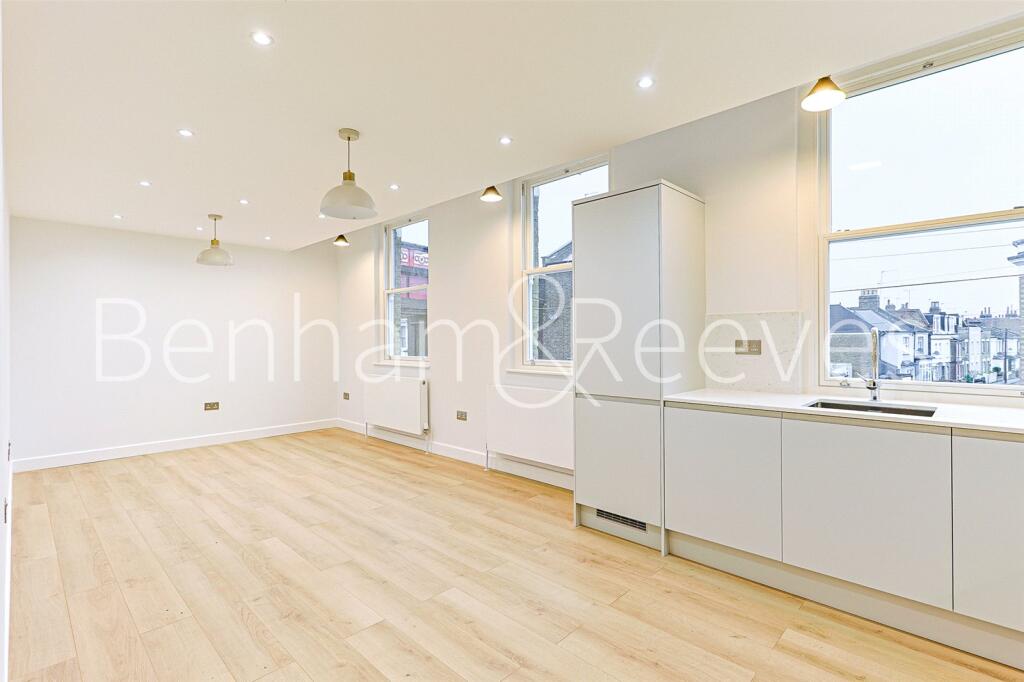 2 bed Apartment for rent in Putney. From Benham & Reeves - Hammersmith - Hammersmith