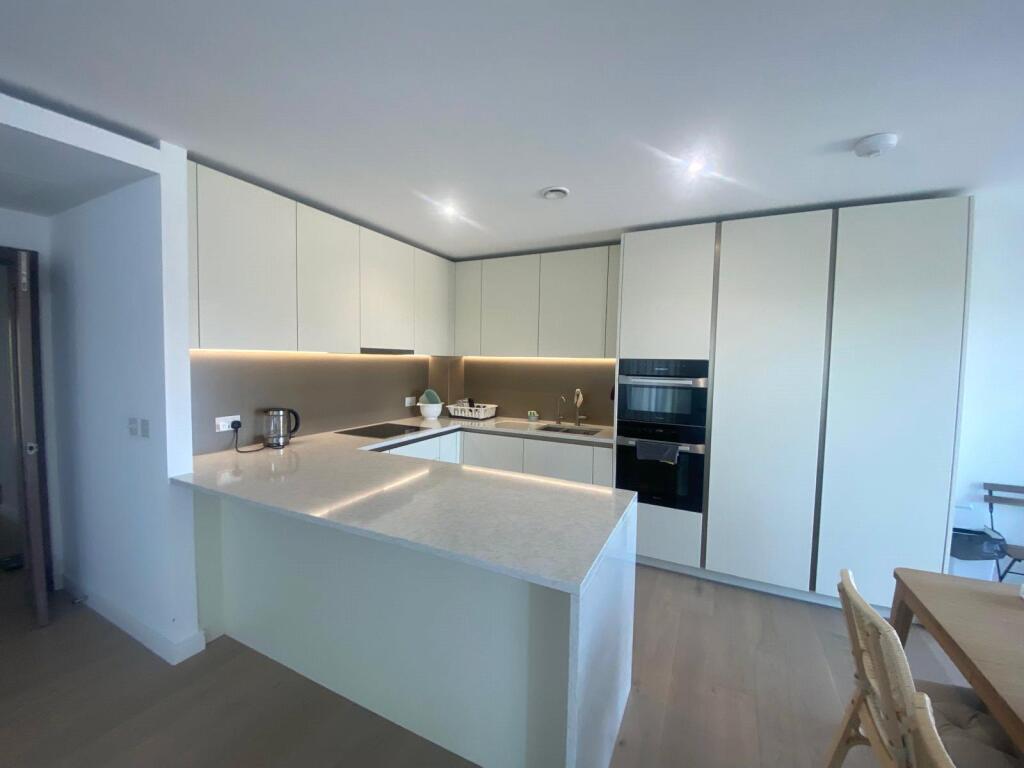 3 bed Apartment for rent in London. From Benham & Reeves - Hammersmith - Hammersmith