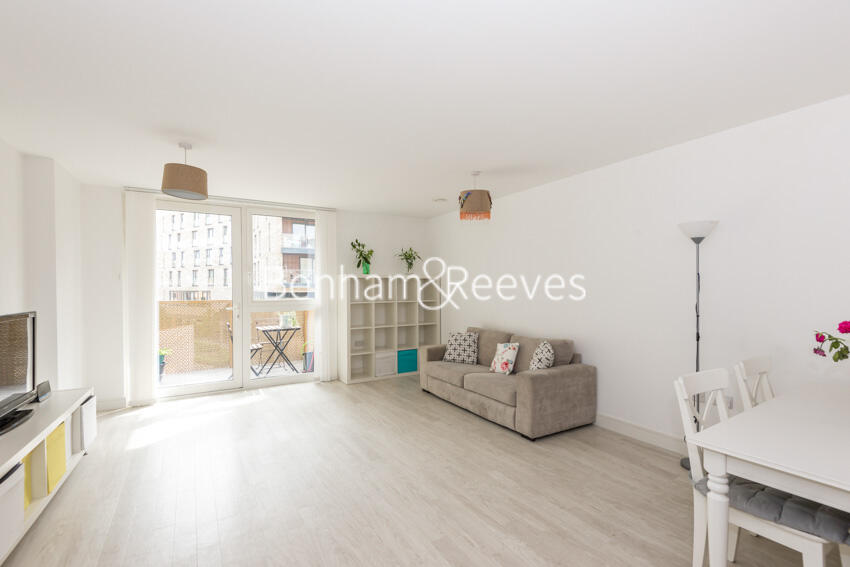 2 bed Apartment for rent in Deptford. From Benham and Reeves Residential Lettings