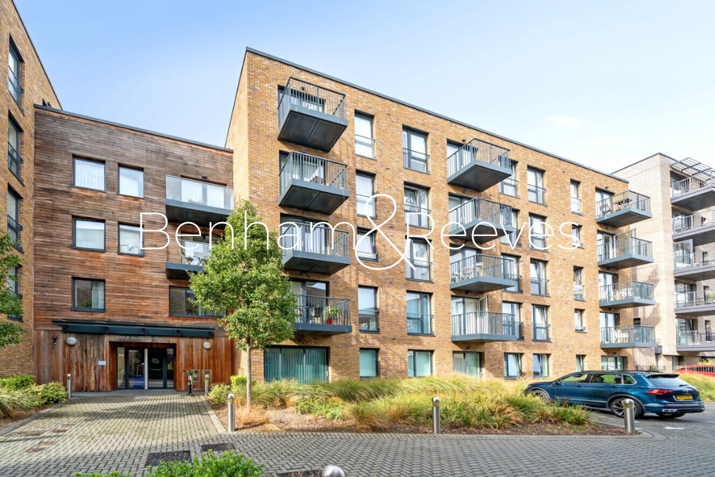 1 bed Apartment for rent in Poplar. From Benham & Reeves - Surrey Quays - Surrey Quays