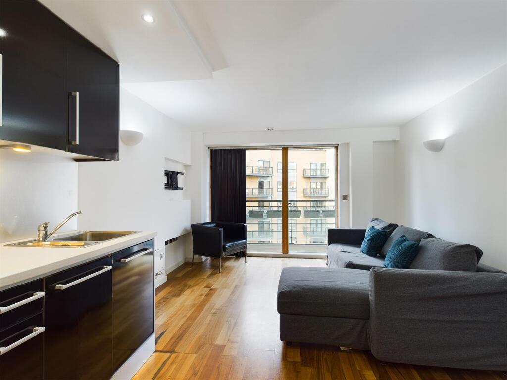 2 bed Apartment for rent in Leeds. From Sanderson Weatherall - Leeds