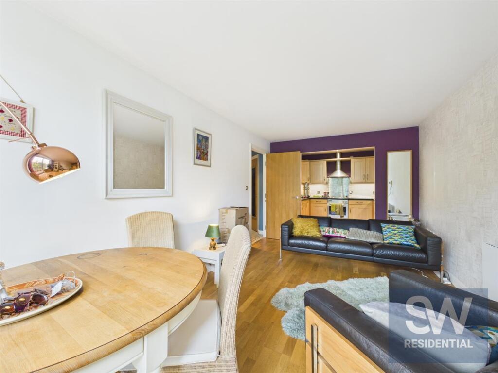 2 bed Apartment for rent in Leeds. From Sanderson Weatherall - Leeds 2 bed Apartment for rent in Leeds. From Sanderson Weatherall - Leeds