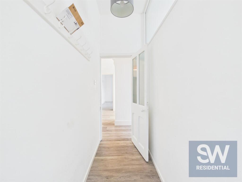2 bed Apartment for rent in Leeds. From Sanderson Weatherall - Leeds