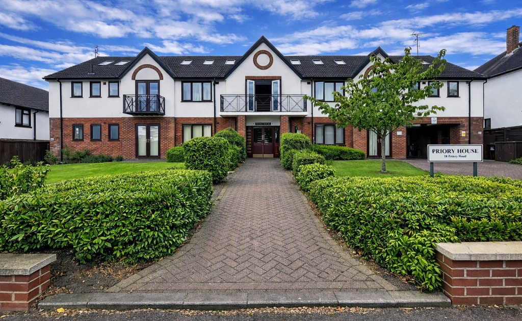 1 bed Apartment for rent in Kenilworth. From Boothroyd & Company - Kenilworth 1 bed Apartment for rent in Kenilworth. From Boothroyd & Company - Kenilworth