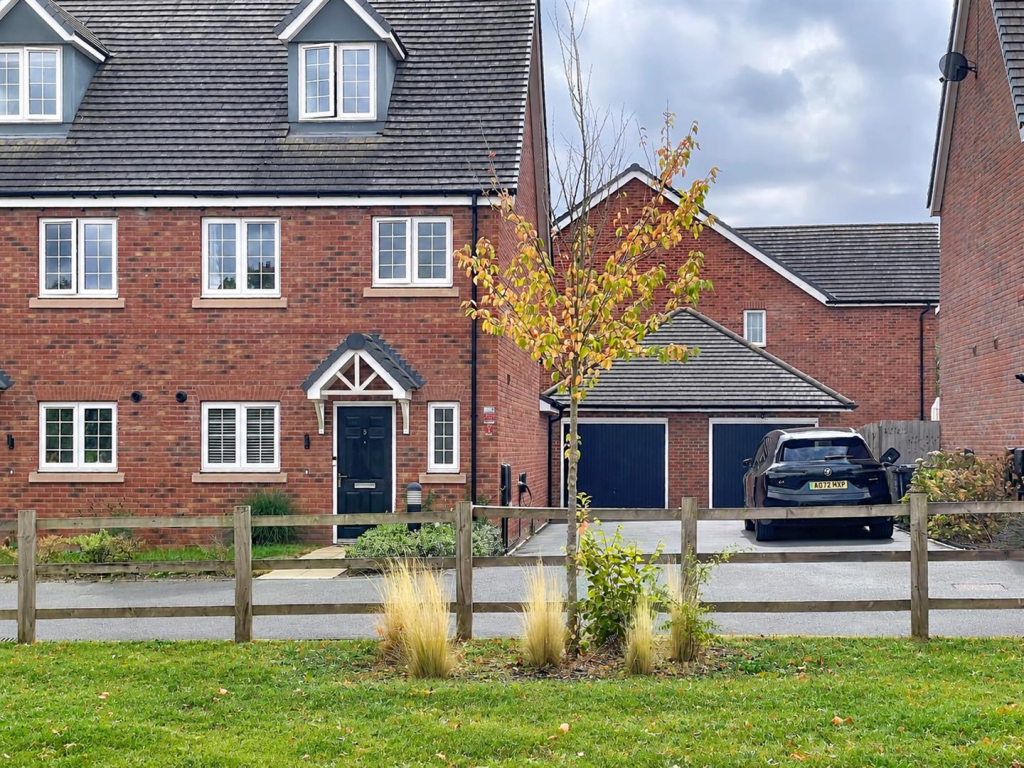 3 bed Semi Detached for rent in Meer End. From Boothroyd & Company - Kenilworth 3 bed Semi Detached for rent in Meer End. From Boothroyd & Company - Kenilworth