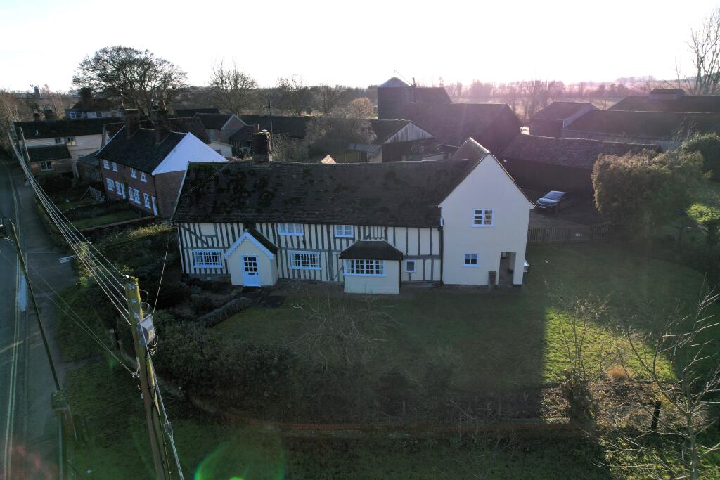 5 bed Detached for rent in Ixworth. From Hazells - Bury St Edmunds 5 bed Detached for rent in Ixworth. From Hazells - Bury St Edmunds