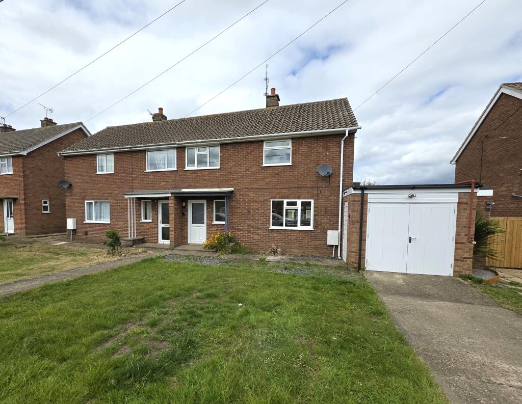 3 bed Semi Detached for rent in Barrow. From Hazells - Bury St Edmunds 3 bed Semi Detached for rent in Barrow. From Hazells - Bury St Edmunds