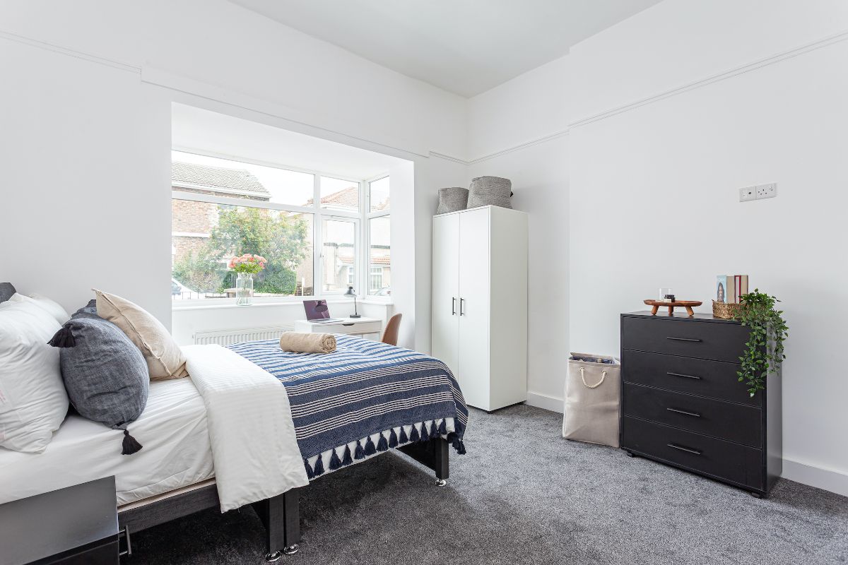 6 bed House Share for rent in Birkenhead. From Bailey and Staples Property Specialists