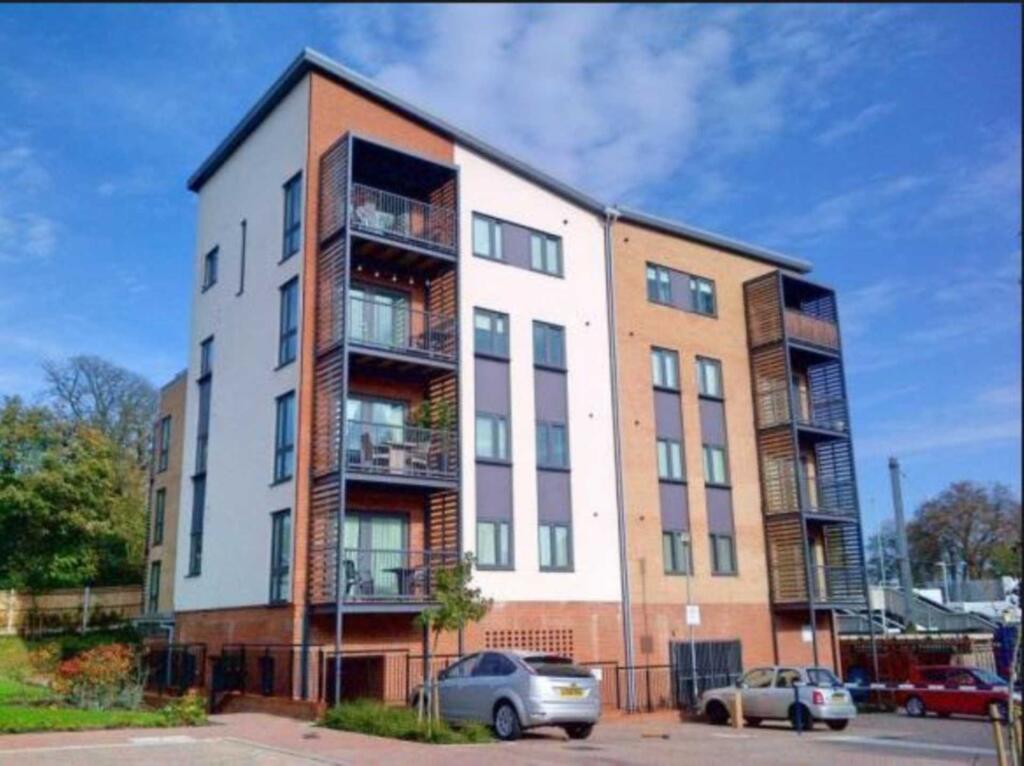2 bed 1st Floor Flat for rent in Elstree. From Martin Allsuch - Elstree - Sales
