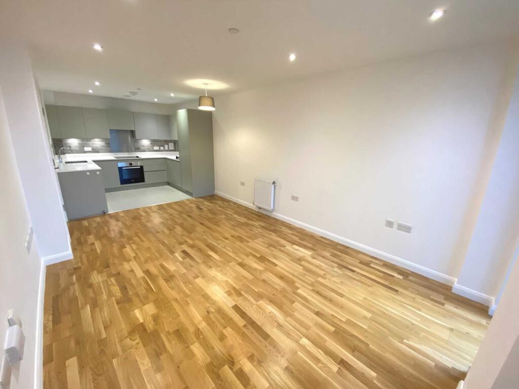 1 bed 1st Floor Flat for rent in Elstree. From Martin Allsuch - Elstree - Sales