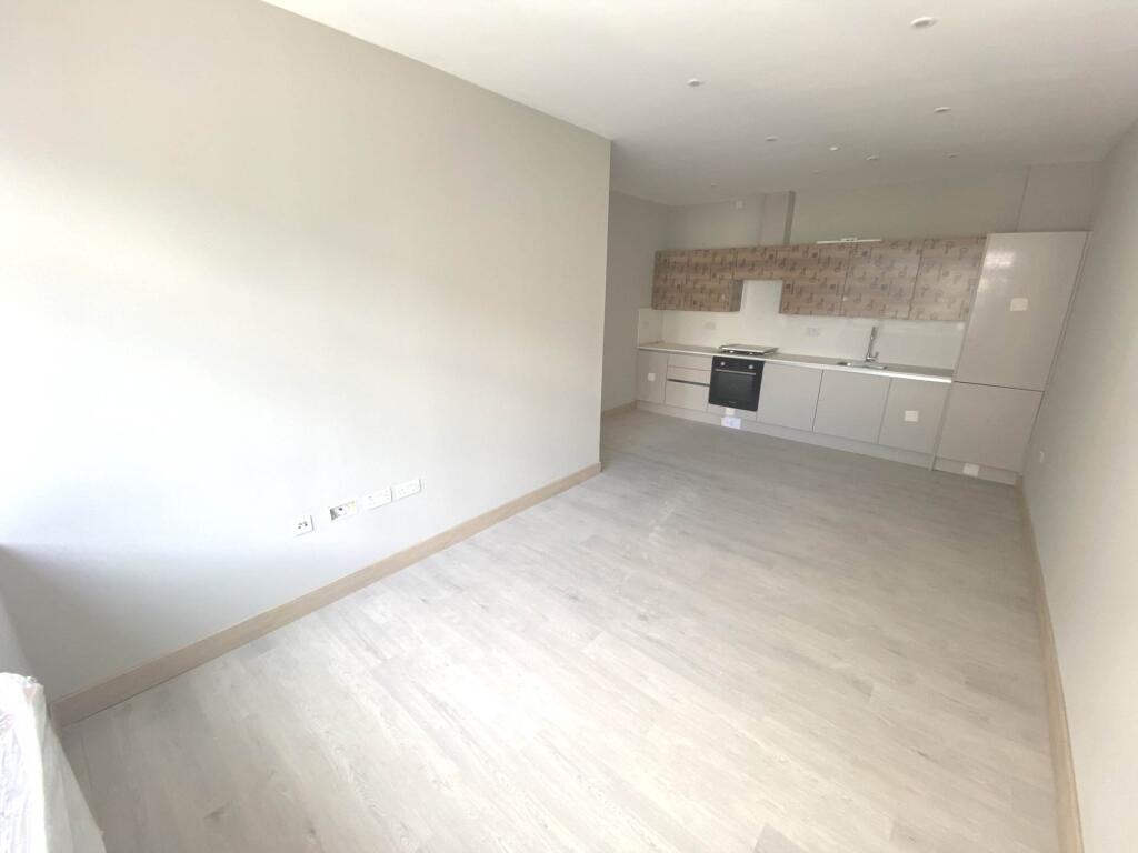 1 bed 1st Floor Flat for rent in Borehamwood. From Martin Allsuch - Elstree - Sales