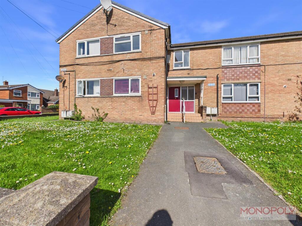 2 bed 1st Floor Flat for rent in New Broughton. From Monopoly Estate Agents - Rossett