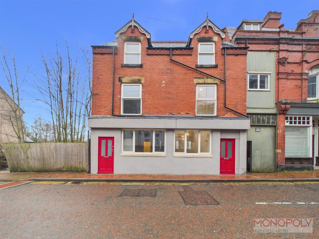 3 bed Mid Terraced House for rent in Wrexham. From Monopoly Estate Agents - Rossett