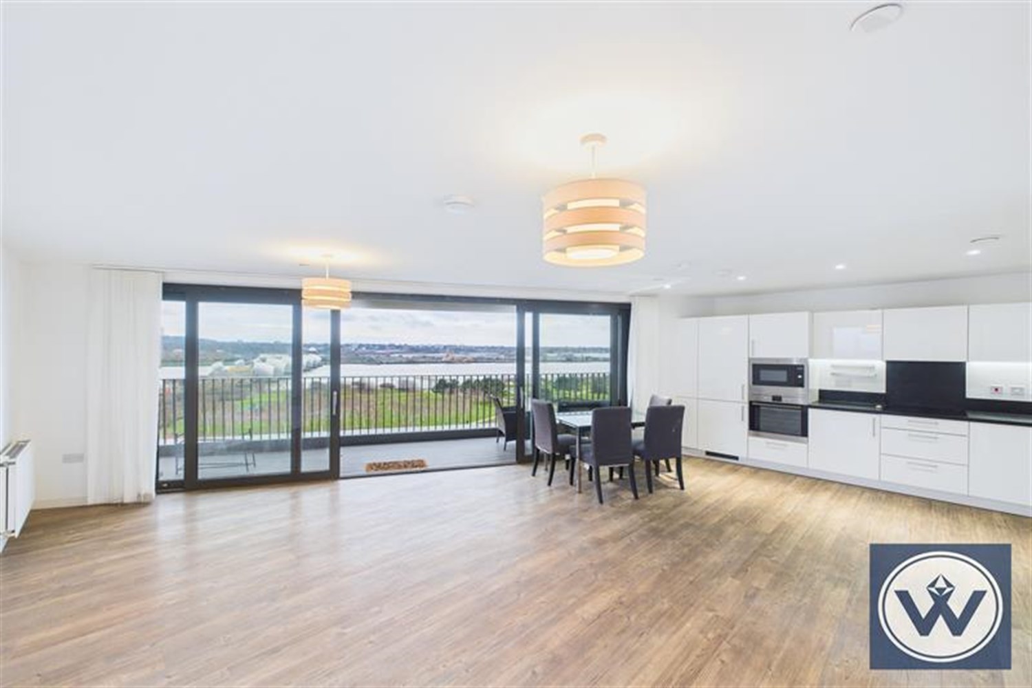 3 bed 1st Floor Flat for rent in London. From Henry Wiltshire - Royal Docks